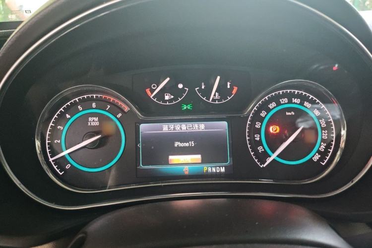Used Buick Regal 2015 2.0L Elite Fashion Edition Instrument Cluster
