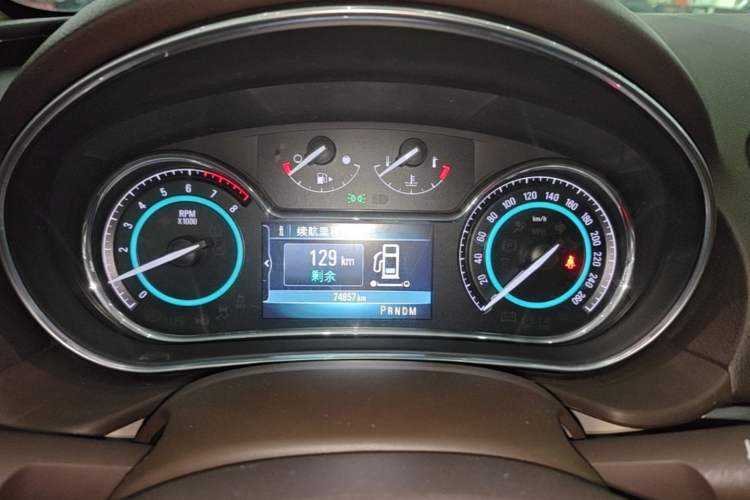Used Buick Regal 2015 2.0L Elite Fashion Edition Instrument Cluster
