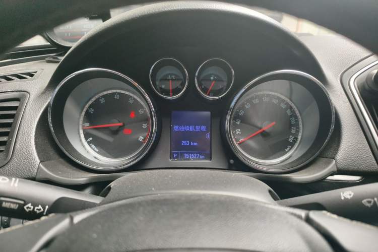 Used Buick Regal 2015 1.6T Leading Technology Model Instrument Cluster