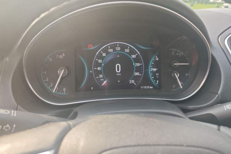 Used Buick Regal 2015 1.6T Elite Tech Model Instrument Cluster