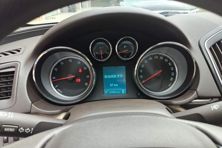 Used Buick Regal 2015 2.0L Leading Fashion Edition Instrument Cluster