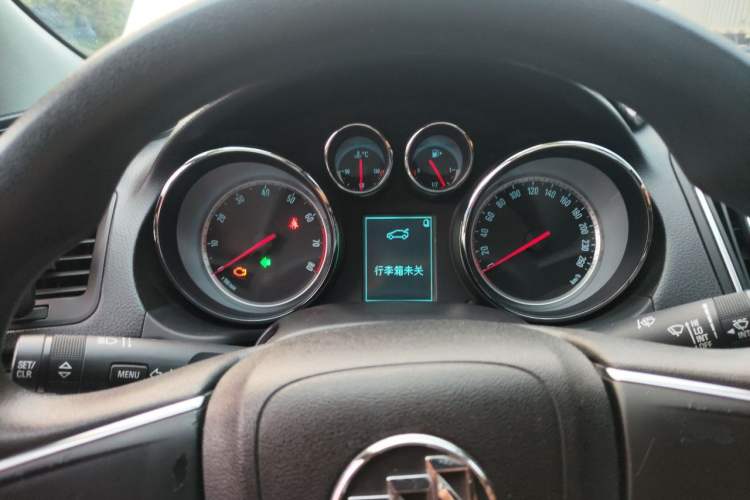 Used Buick Regal 2015 1.6T Leading Technology Model Instrument Cluster