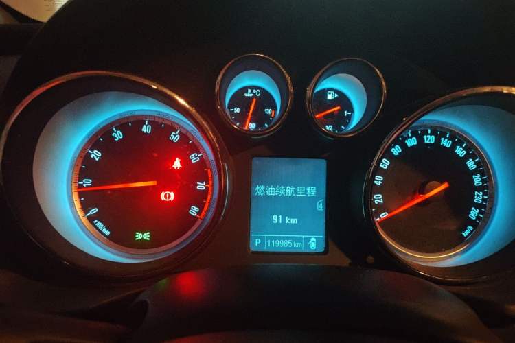 Used Buick Regal 2015 1.6T Fashion Tech Model Instrument Cluster