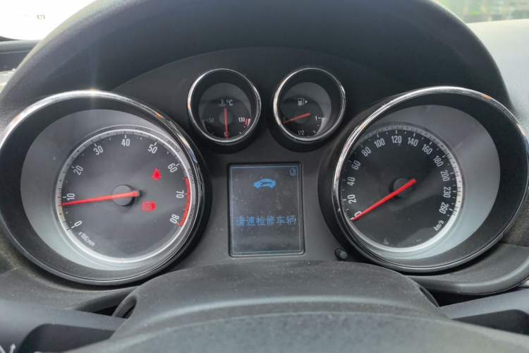 Used Buick Regal 2015 1.6T Leading Technology Model Instrument Cluster