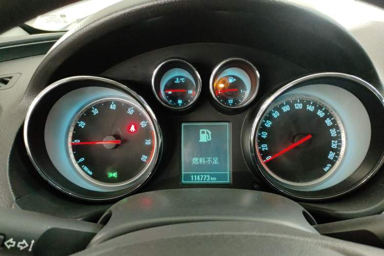 Used Buick Regal 2015 1.6T Leading Technology Model Instrument Cluster