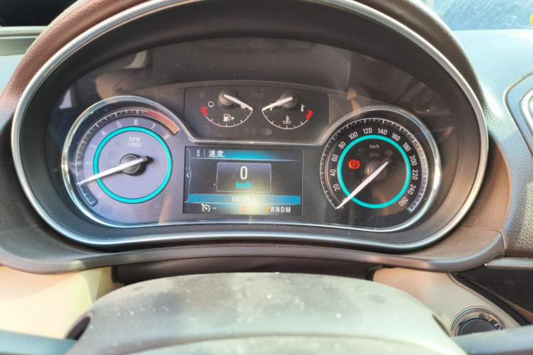 Used Buick Regal 2015 2.0L Elite Fashion Edition Instrument Cluster