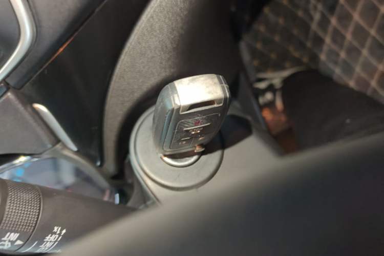 Used Buick Regal 2015 1.6T Leading Technology Model Interior 1