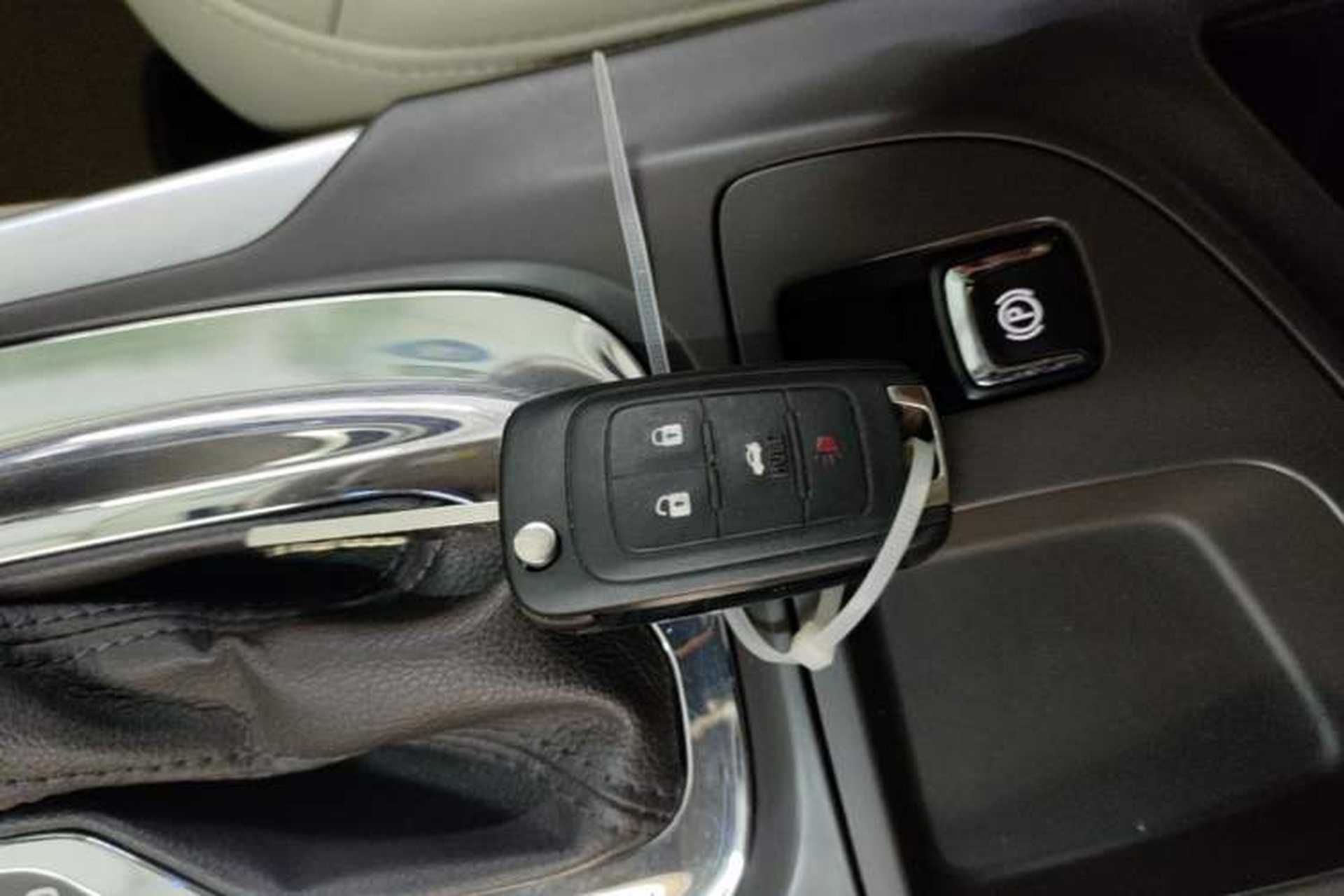Used Buick Regal 2015 2.0L Elite Fashion Edition Interior 1