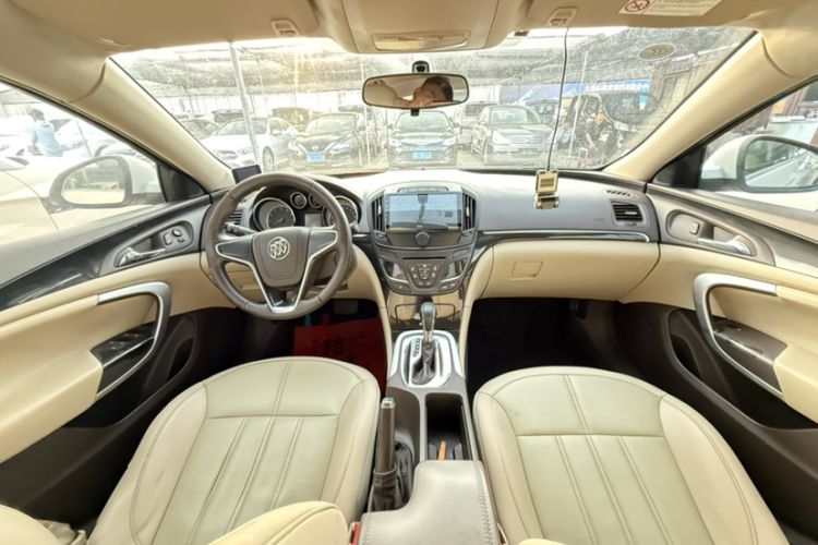 Used Buick Regal 2015 2.0L Leading Fashion Edition Interior 1