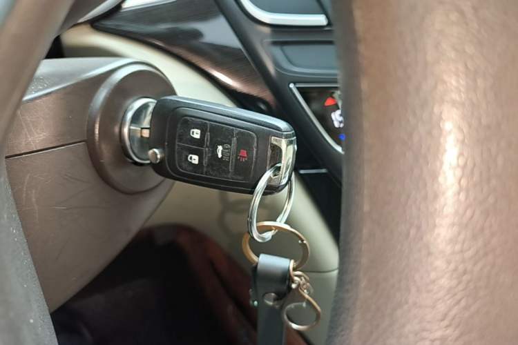 Used Buick Regal 2015 2.0L Leading Fashion Edition Interior 1