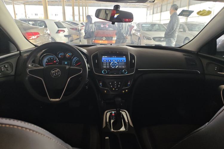 Used Buick Regal 2015 1.6T Leading Technology Model Interior 2