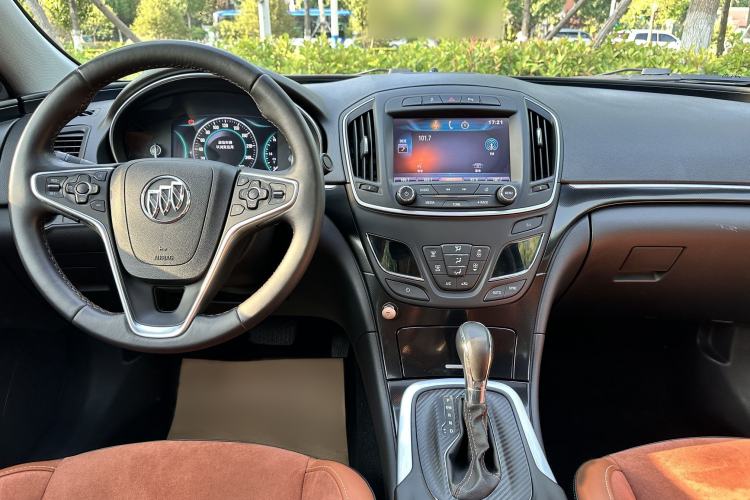 Used Buick Regal 2015 1.6T Elite Tech Model Interior 2