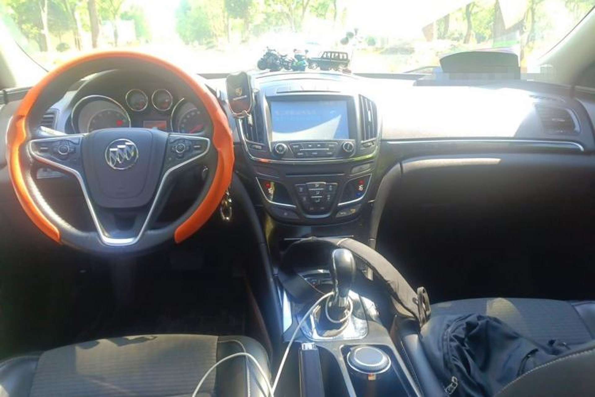Used Buick Regal 2015 1.6T Leading Technology Model Interior 2