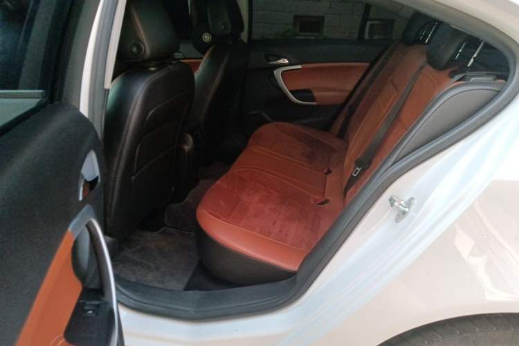 Used Buick Regal 2015 1.6T Elite Tech Model Interior 4