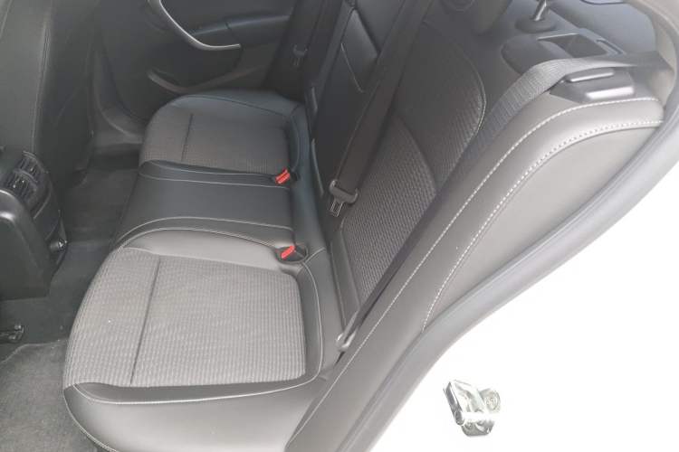 Used Buick Regal 2015 1.6T Leading Technology Model Interior 4
