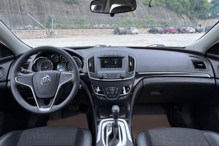 Used Buick Regal 2015 1.6T Leading Technology Model Interior 5