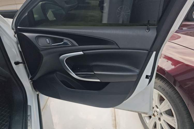 Used Buick Regal 2015 1.6T Leading Technology Model Interior 5