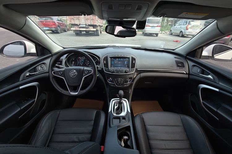 Used Buick Regal 2015 1.6T Elite Tech Model Interior 6
