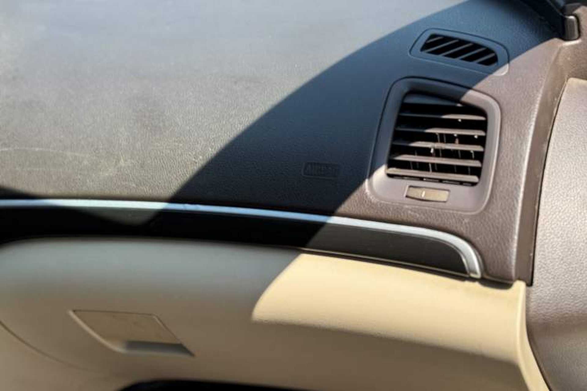Used Buick Regal 2015 2.0L Leading Fashion Edition Interior 6
