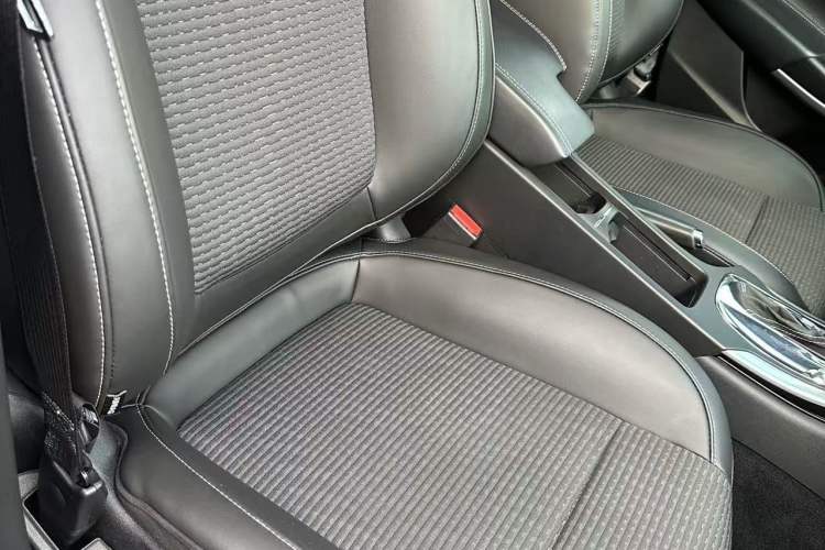 Used Buick Regal 2015 1.6T Leading Technology Model Interior 7