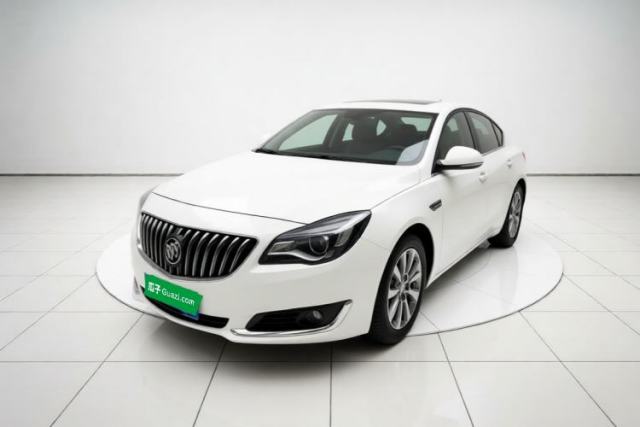 Ojetý Buick Regal 2015 2.0L Leading Fashion Edition