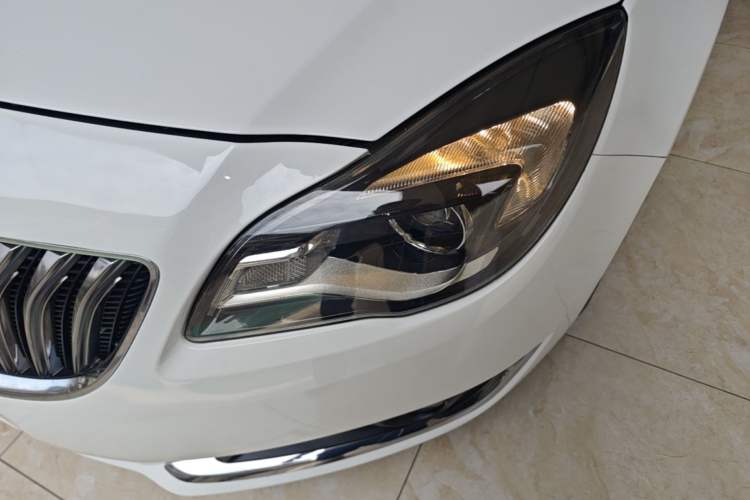 Used Buick Regal 2015 1.6T Fashion Tech Model Left Front Headlight