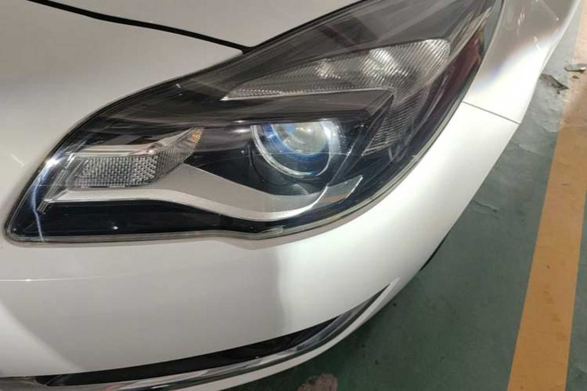 Used Buick Regal 2015 2.0L Elite Fashion Edition Left Front Headlight
