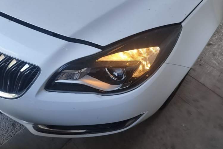 Used Buick Regal 2015 2.0L Leading Fashion Edition Left Front Headlight