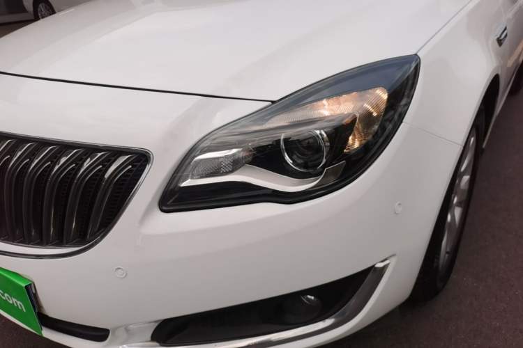 Used Buick Regal 2015 2.0L Elite Fashion Edition Left Front Headlight