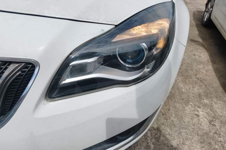 Used Buick Regal 2015 1.6T Leading Technology Model Left Front Headlight