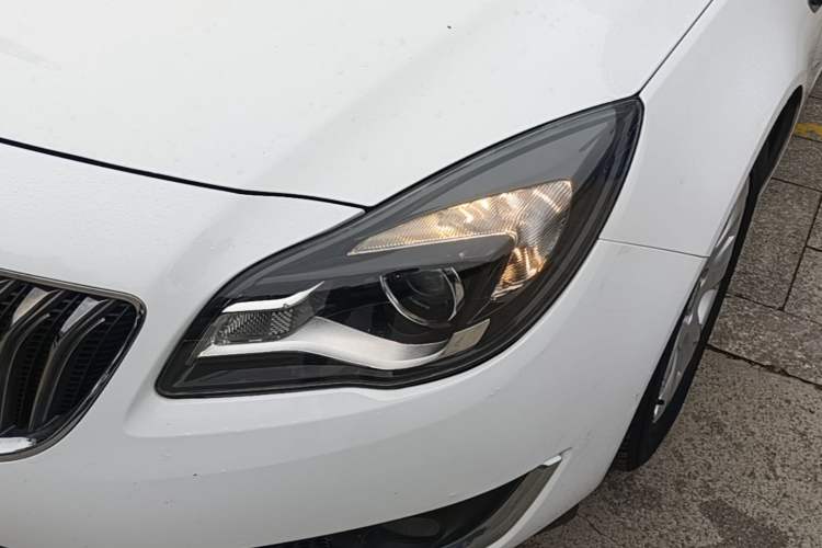 Used Buick Regal 2015 1.6T Leading Technology Model Left Front Headlight
