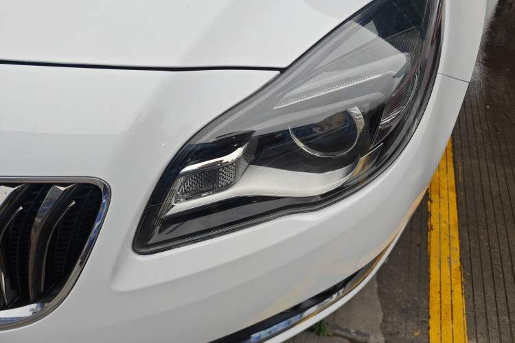 Used Buick Regal 2015 1.6T Leading Technology Model Left Front Headlight