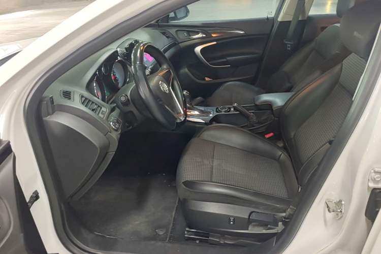 Used Buick Regal 2015 1.6T Leading Technology Model Left Front Seat
