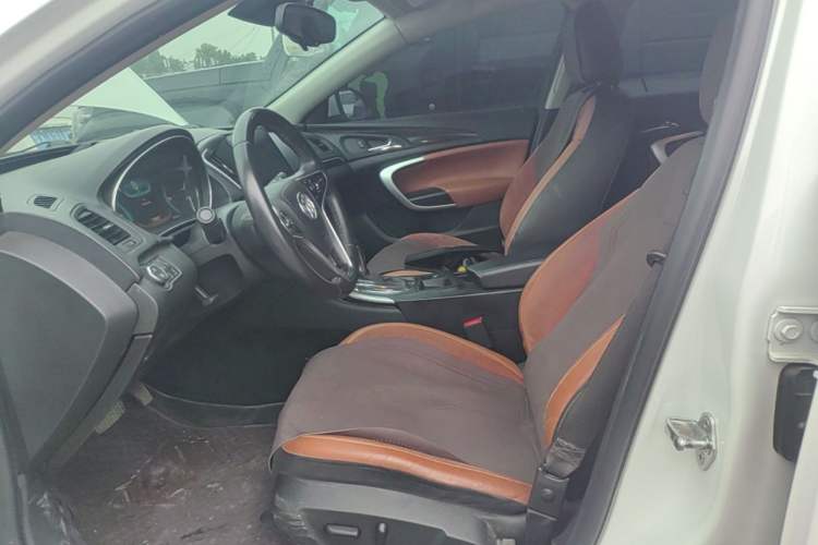 Used Buick Regal 2015 1.6T Elite Tech Model Left Front Seat