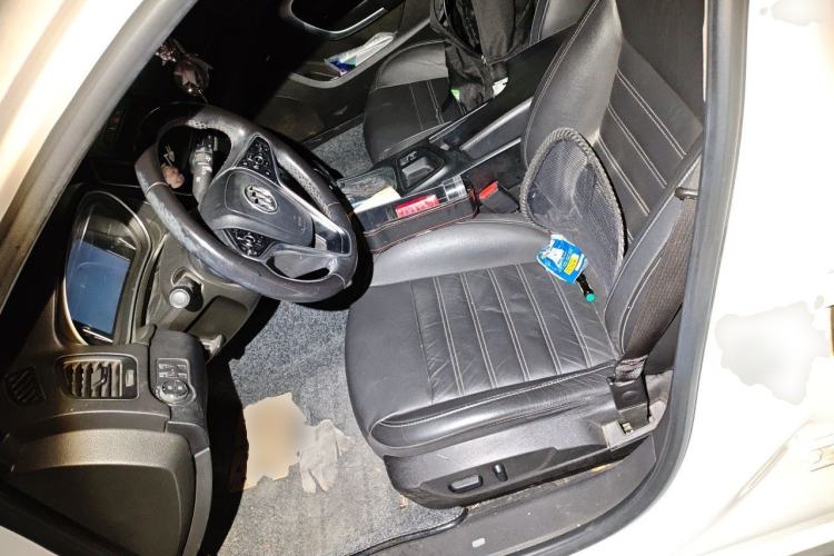 Used Buick Regal 2015 1.6T Elite Tech Model Left Front Seat