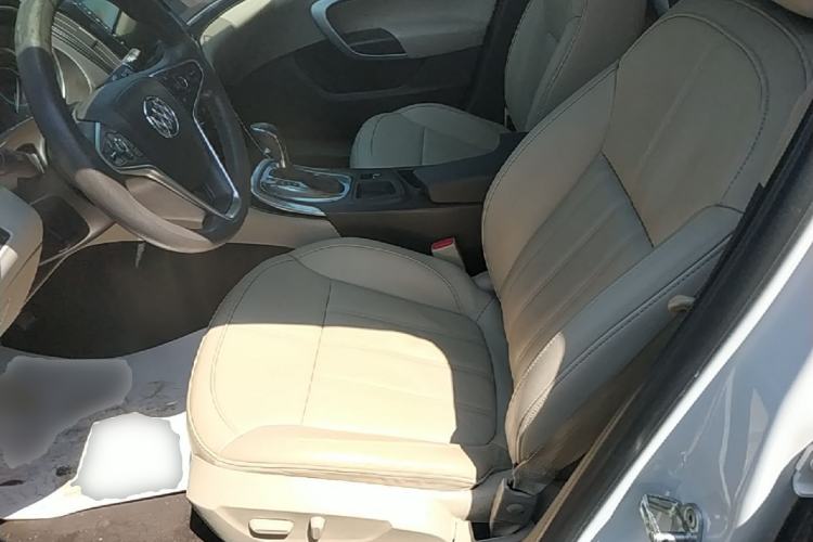 Used Buick Regal 2015 2.0L Elite Fashion Edition Left Front Seat