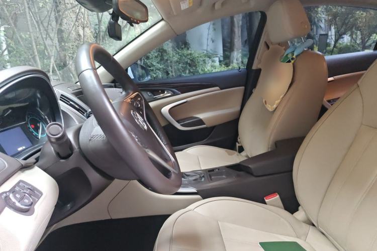 Used Buick Regal 2015 2.0L Elite Fashion Edition Left Front Seat