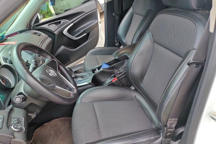 Used Buick Regal 2015 1.6T Leading Technology Model Left Front Seat