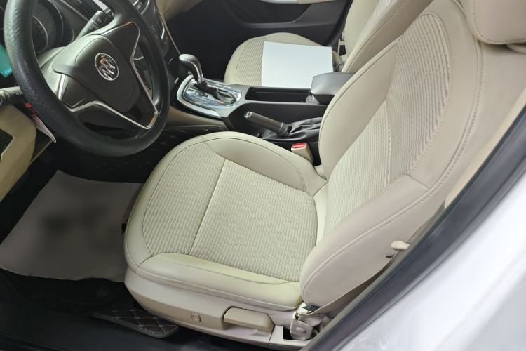 Used Buick Regal 2015 2.0L Leading Fashion Edition Left Front Seat