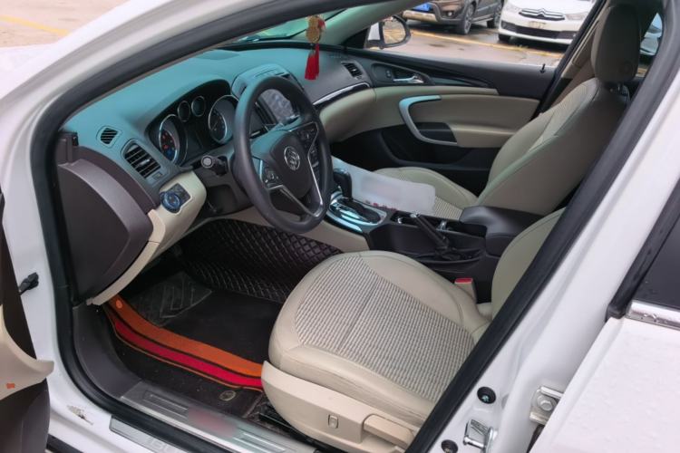 Used Buick Regal 2015 2.0L Leading Fashion Edition Left Front Seat