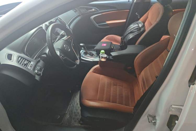 Used Buick Regal 2015 1.6T Elite Tech Model Left Front Seat