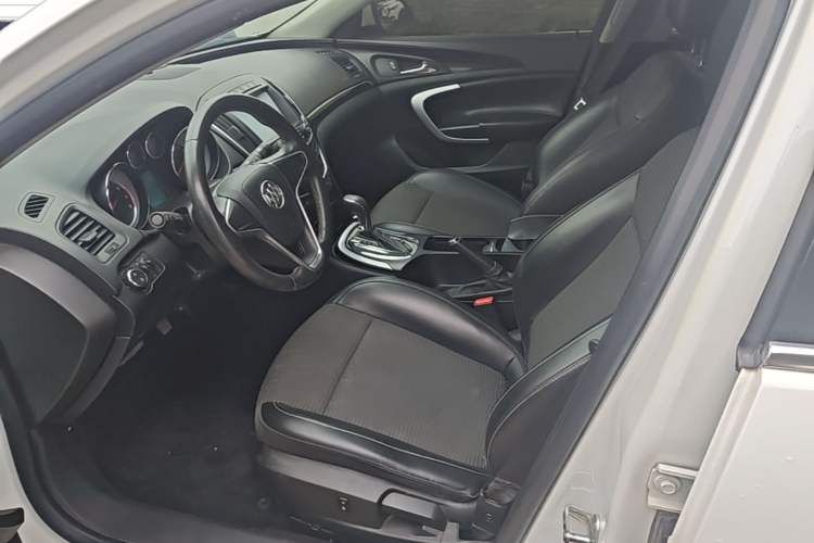 Used Buick Regal 2015 1.6T Leading Technology Model Left Front Seat