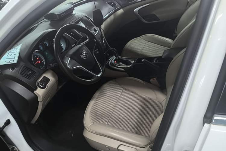 Used Buick Regal 2015 2.0L Leading Fashion Edition Left Front Seat