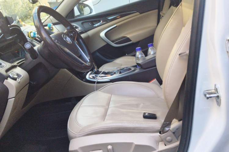 Used Buick Regal 2015 2.0L Elite Fashion Edition Left Front Seat