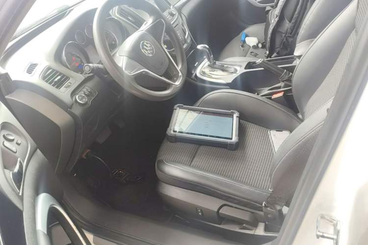 Used Buick Regal 2015 1.6T Leading Technology Model Left Front Seat