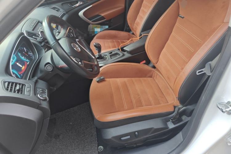 Used Buick Regal 2015 1.6T Elite Tech Model Left Front Seat