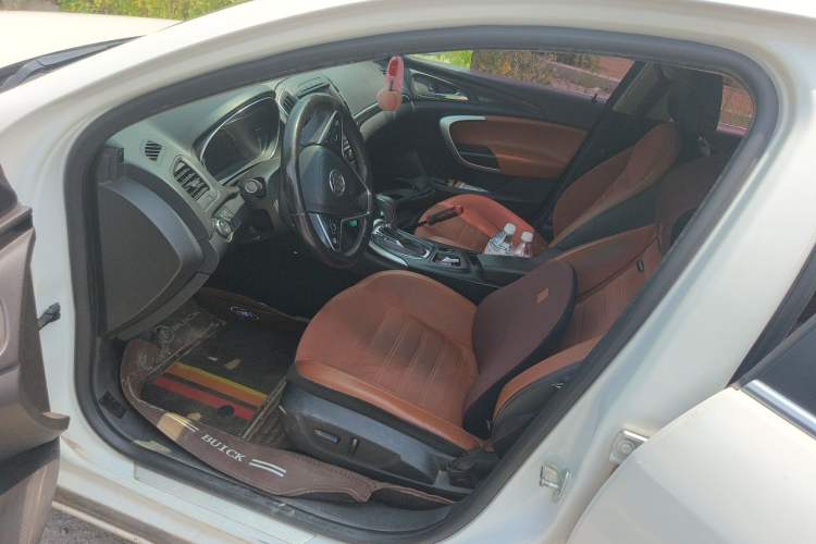 Used Buick Regal 2015 1.6T Elite Tech Model Left Front Seat