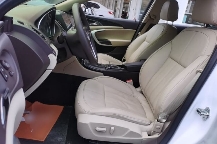 Used Buick Regal 2015 2.0L Elite Fashion Edition Left Front Seat