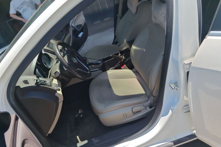 Used Buick Regal 2015 2.0L Leading Fashion Edition Left Front Seat