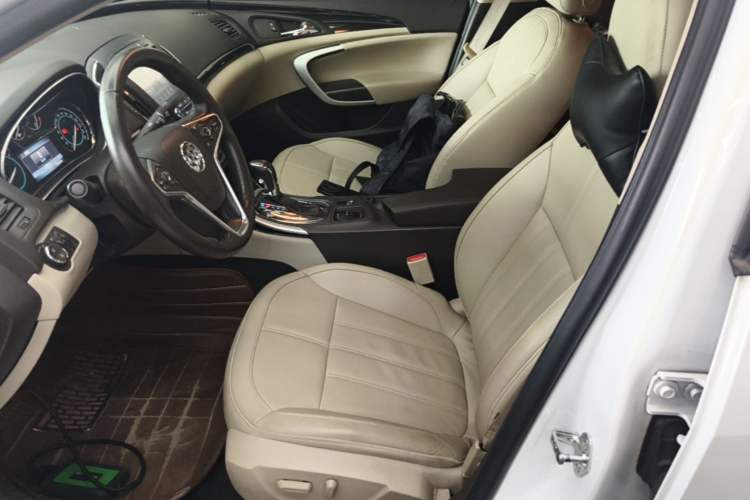 Used Buick Regal 2015 2.0L Elite Fashion Edition Left Front Seat